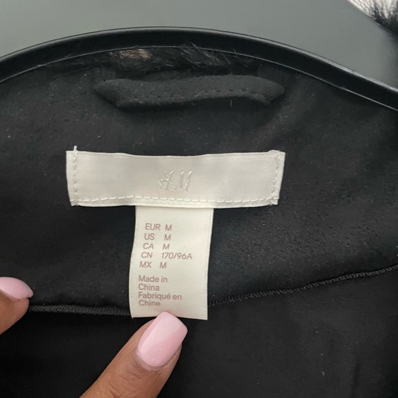 H&M Faux Fur Jacket - Picture 3 of 3